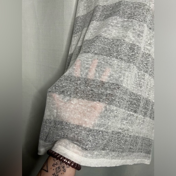 EILEEN FISHER White and Grey Organic Linen Stripe Knit Racerback Long Tank XS - Picture 5 of 6